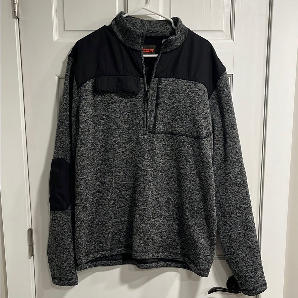 CQR Half Zip in Black and Grey Size Large